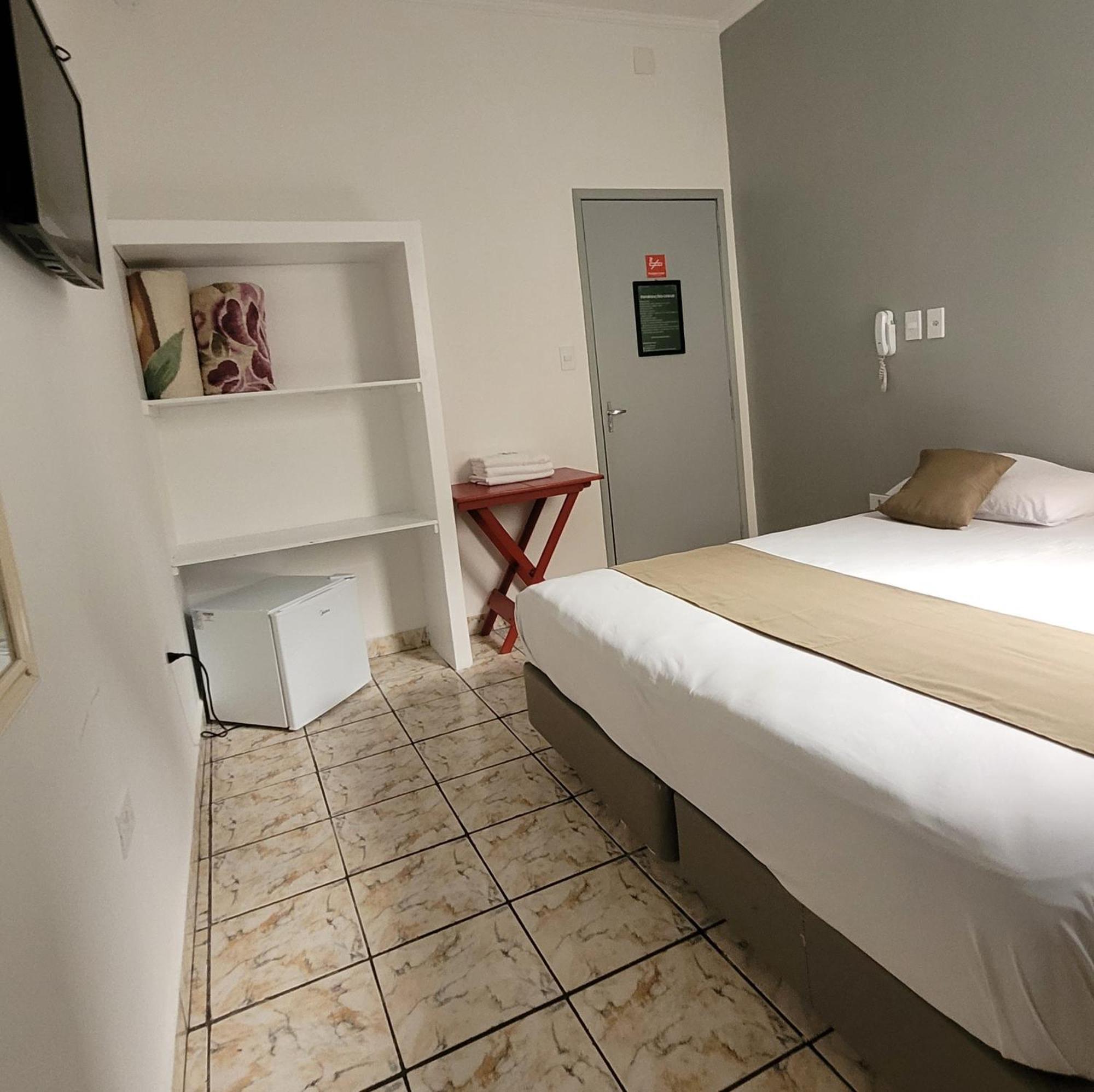 Hotel Dona Lu เซาเปาโล ภายนอก รูปภาพ