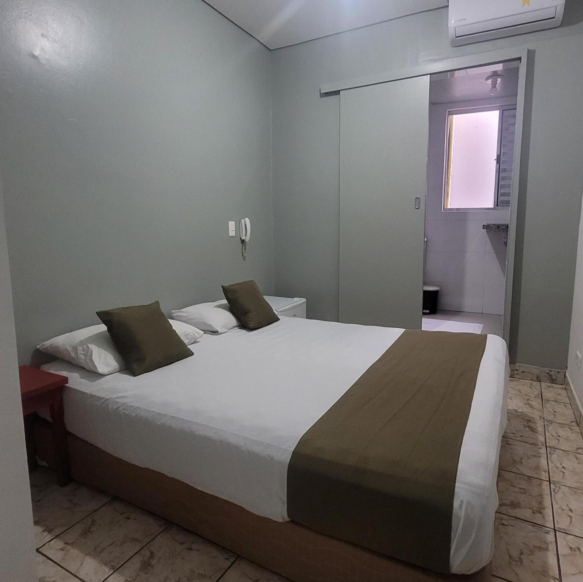 Hotel Dona Lu เซาเปาโล ภายนอก รูปภาพ