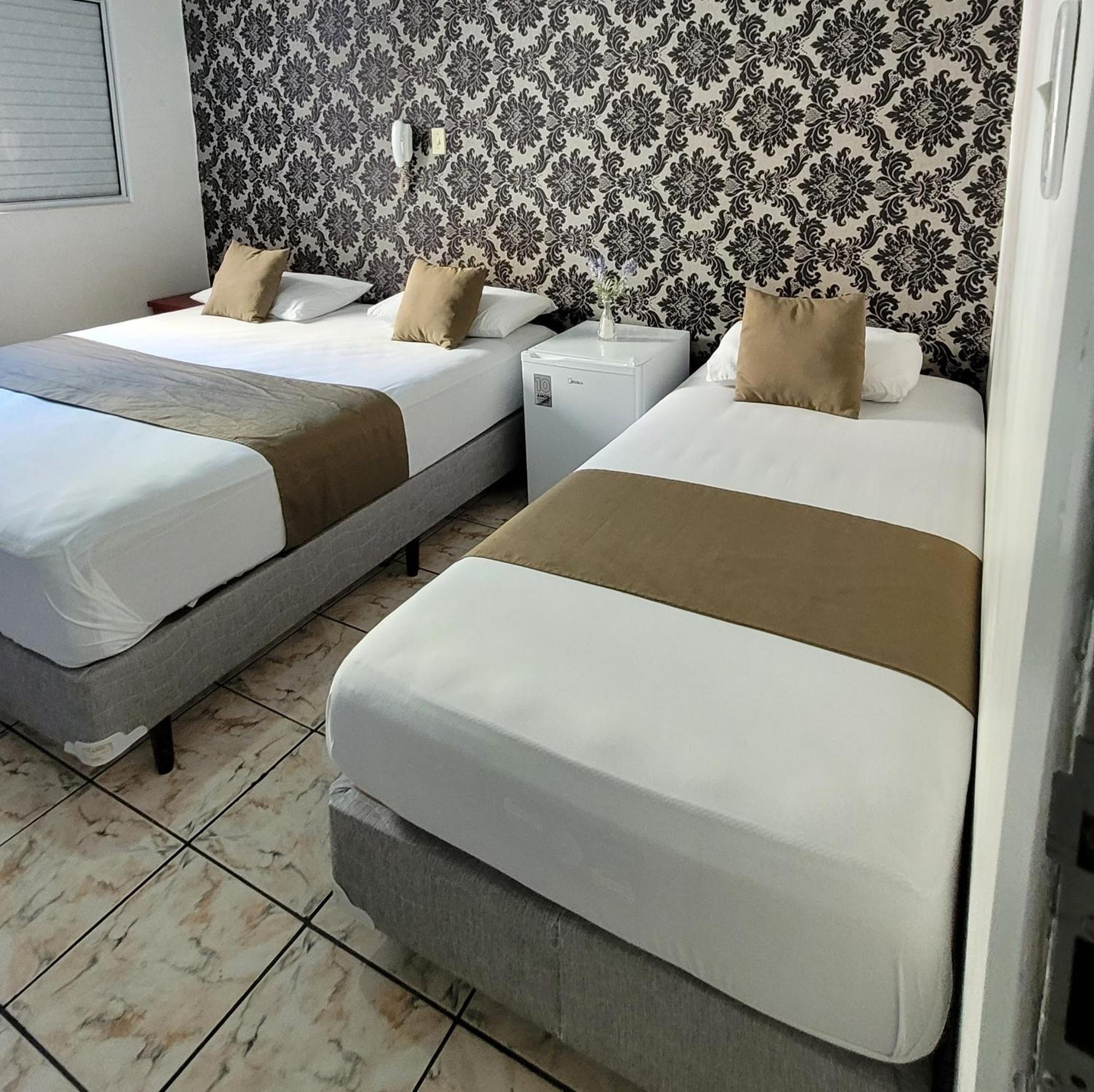 Hotel Dona Lu เซาเปาโล ภายนอก รูปภาพ
