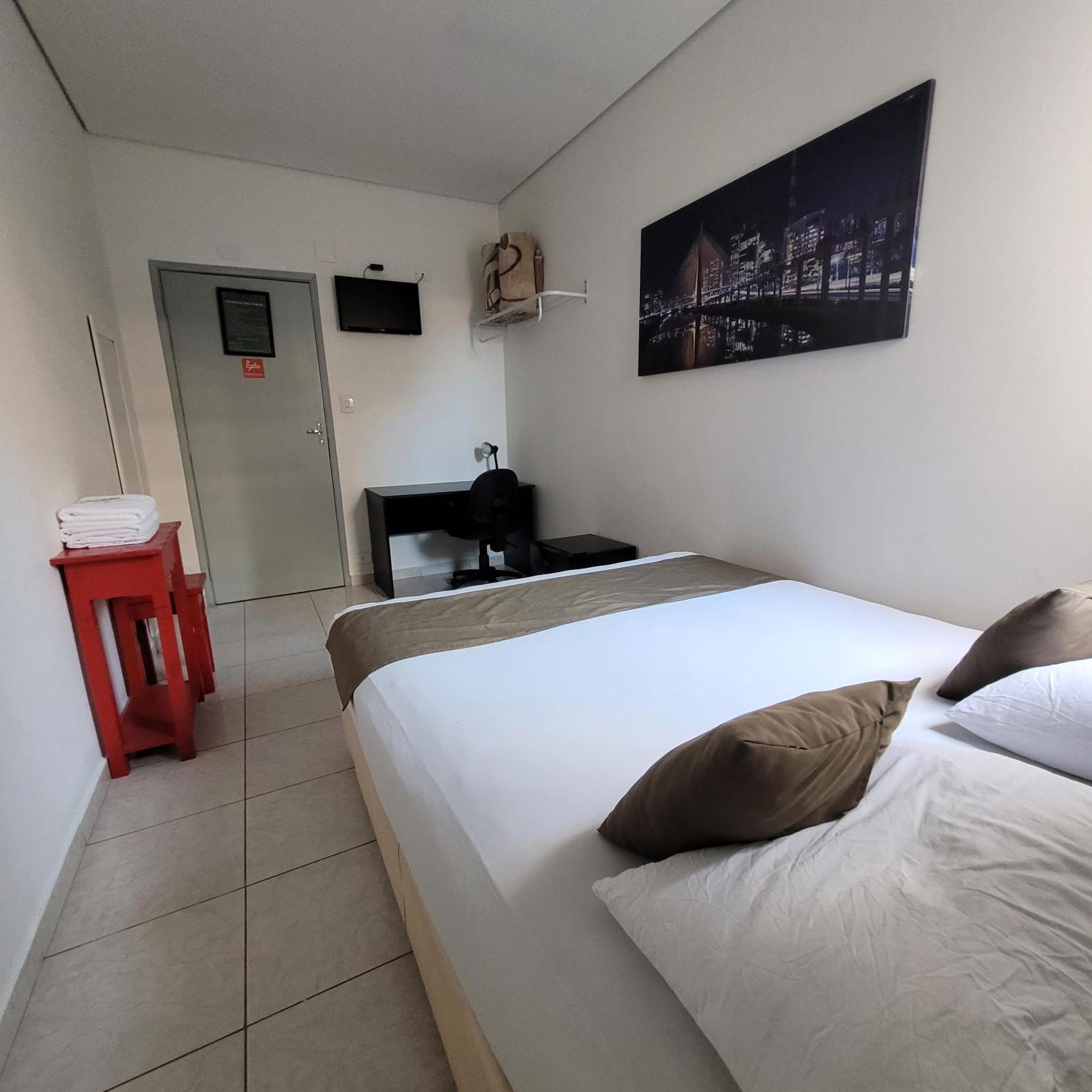 Hotel Dona Lu เซาเปาโล ภายนอก รูปภาพ